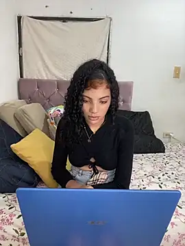 Britney  Latina online show from 03/04/26, 02:19