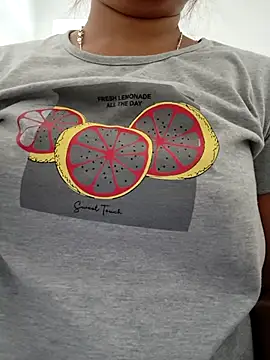 Fantasy Queen94 online show from 02/09/26, 03:04