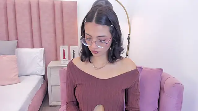 im lily  online show from 03/08/26, 01:03