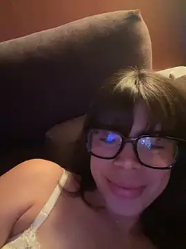 Snapshot of Brigitte01 chatting on 05/16/26, 10:20 Brigitte01 online show from 05/16/26, 10:20