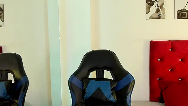 Snapshot of Madison_Rosee chatting on 04/08/26, 01:51 Madison Rosee online show from 04/08/26, 01:51