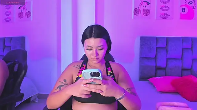 Madison Rosee online show from 05/04/26, 12:47