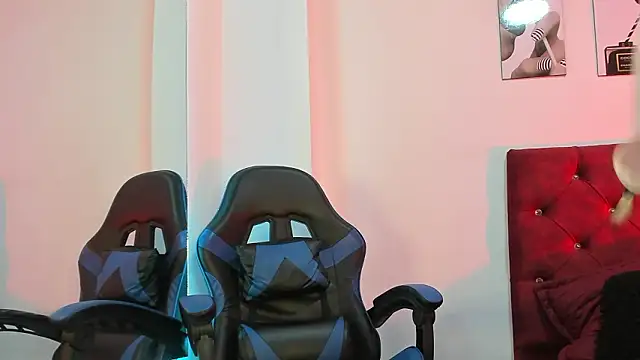 Snapshot of Madison_Rosee chatting on 03/27/26, 01:03 Madison Rosee online show from 03/27/26, 01:03