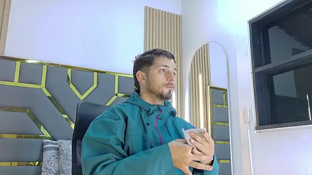 Snapshot of NICK_MOSS_ chatting on 02/24/26, 11:11 NICK MOSS online show from 02/24/26, 11:11