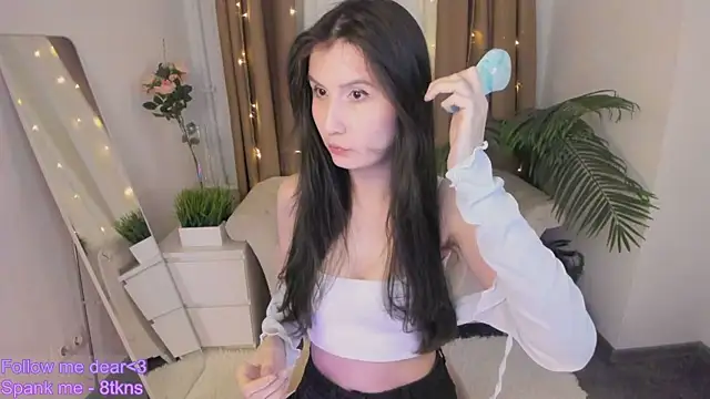 avrora shy  online show from 02/27/26, 11:54