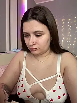 Snapshot of lipsi_vikki chatting on 02/19/26, 08:22 lipsi vikki online show from 02/19/26, 08:22