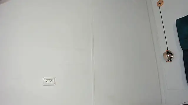 venezolana  caro online show from 03/04/26, 12:13