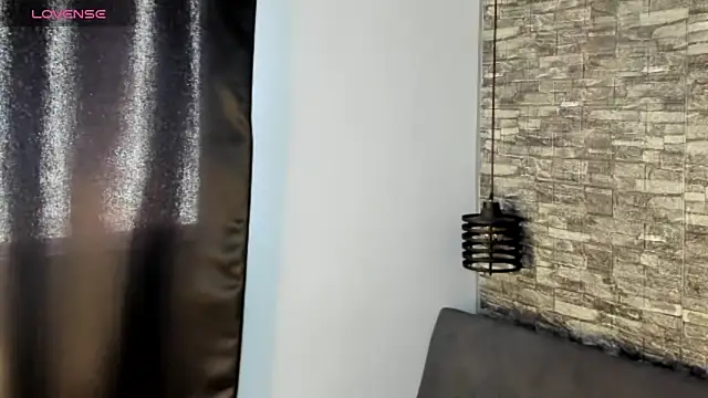 ASHLEY COLLINS1 online show from 03/19/26, 01:33