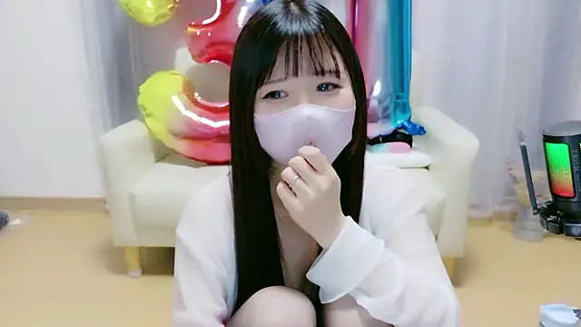 Sana 37  online show from 05/05/26, 01:14