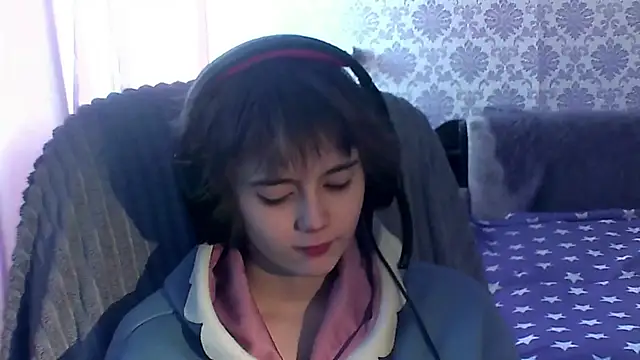 Snapshot of Angels_corner chatting on 02/13/26, 06:13 Angels corner online show from 02/13/26, 06:13