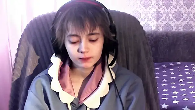 Snapshot of Angels_corner chatting on 02/12/26, 06:02 Angels corner online show from 02/12/26, 06:02