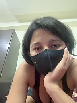 raavigirl online show from 03/16/26, 05:48