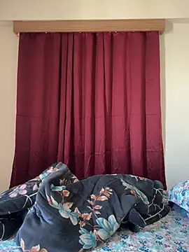 raavigirl online show from 04/09/26, 03:19