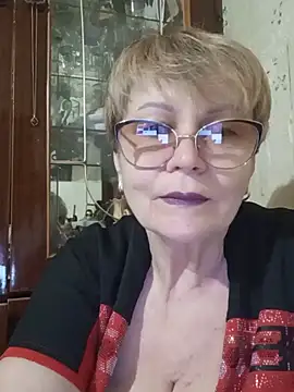 Snapshot of SophieBurns chatting on 07/08/26, 01:56 SophieBurns online show from 07/08/26, 01:56