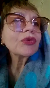 SophieBurns online show from 04/01/26, 10:05