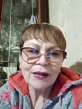 SophieBurns online show from 03/30/26, 04:30