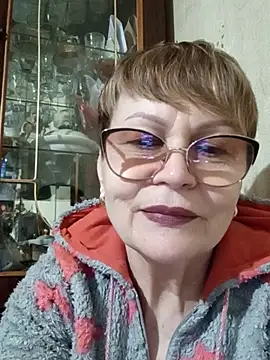 SophieBurns online show from 04/08/26, 01:34