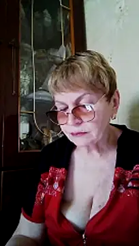 Snapshot of SophieBurns chatting on 06/15/26, 09:20 SophieBurns online show from 06/15/26, 09:20