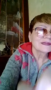 SophieBurns online show from 04/07/26, 01:13