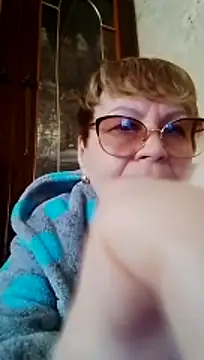 SophieBurns online show from 04/14/26, 08:41