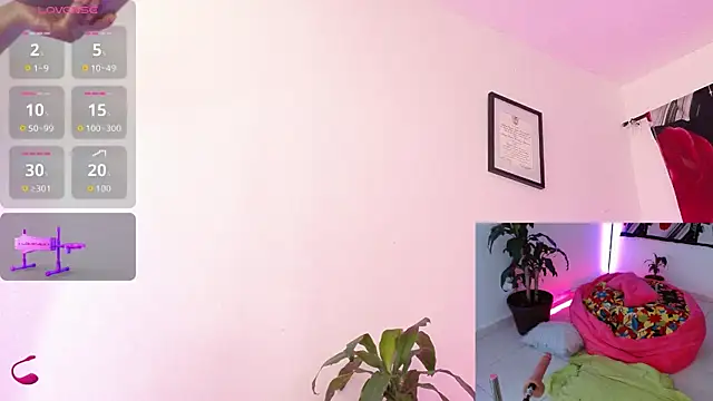 Snapshot of AnnieWestley chatting on 02/16/26, 02:05 AnnieWestley online show from 02/16/26, 02:05