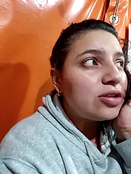 MajoArias online show from 02/15/26, 05:08