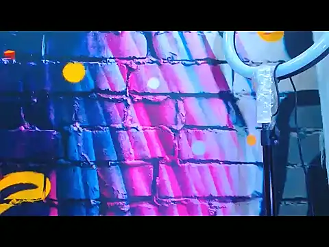 warmNoah online show from 02/24/26, 07:48