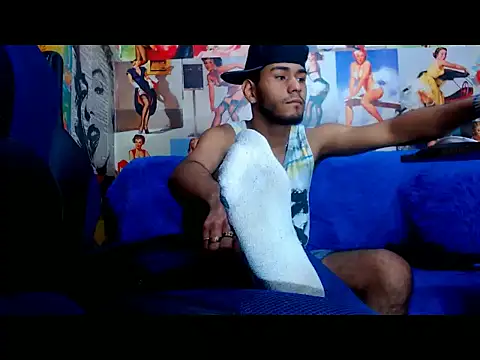 warmNoah online show from 04/04/26, 06:47