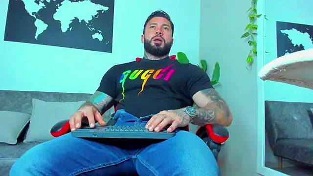 Alessrose online show from 04/15/26, 09:04