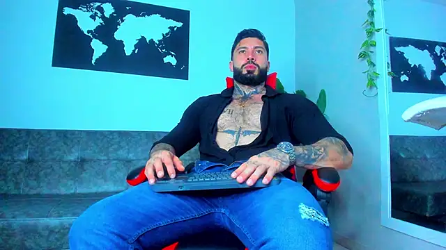 Snapshot of Alessrose chatting on 02/26/26, 07:36 Alessrose online show from 02/26/26, 07:36