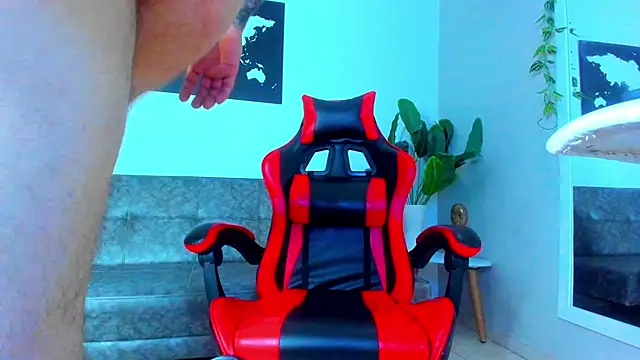 Snapshot of Alessrose chatting on 02/27/26, 07:57 Alessrose online show from 02/27/26, 07:57