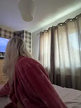 Bethanymaex online show from 03/25/26, 03:00