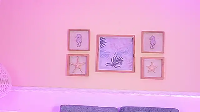 Snapshot of ElectraJonesX chatting on 02/28/26, 11:32 ElectraJonesX online show from 02/28/26, 11:32