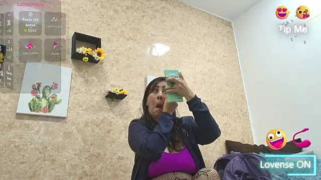 Sophie Tyler online show from 03/18/26, 01:46