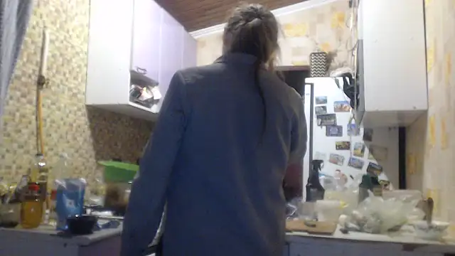 Snapshot of EliciaKush chatting on 02/25/26, 05:35 EliciaKush online show from 02/25/26, 05:35