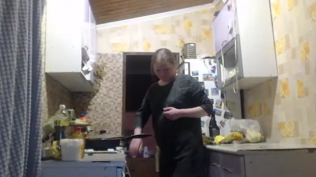 Snapshot of EliciaKush chatting on 03/03/26, 06:04 EliciaKush online show from 03/03/26, 06:04