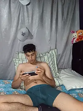 Snapshot of baby_22cm chatting on 07/14/26, 06:25 baby 22cm online show from 07/14/26, 06:25
