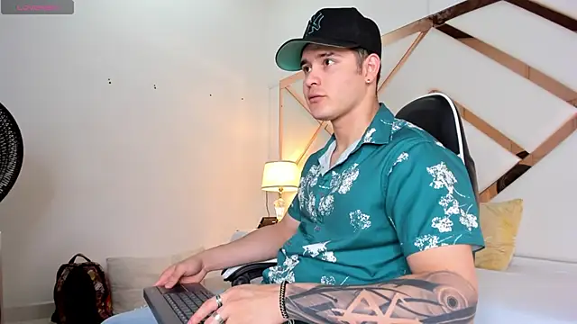 rayan linxx online show from 02/26/26, 07:14