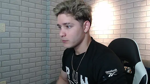 rayan linxx online show from 03/23/26, 07:47