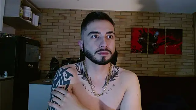 Snapshot of dave_wolf7 chatting on 02/20/26, 03:03 dave wolf7 online show from 02/20/26, 03:03