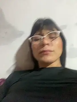 lucyscay  online show from 04/24/26, 02:35