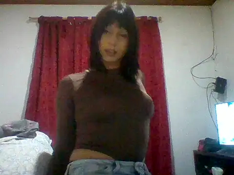 lucyscay  online show from 04/11/26, 02:30