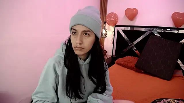 FRANCESCA LOVE  online show from 02/19/26, 12:57