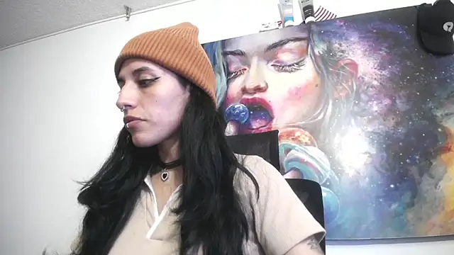 FRANCESCA LOVE  online show from 05/22/26, 04:32