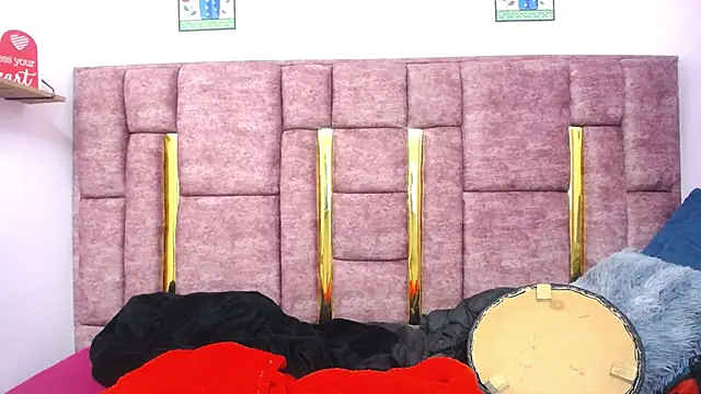 FRANCESCA LOVE  online show from 05/14/26, 03:14