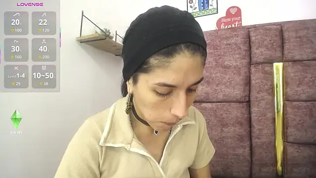FRANCESCA LOVE  online show from 05/23/26, 03:38