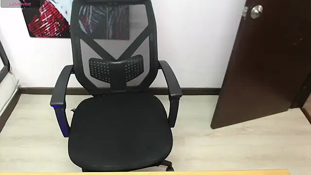 FRANCESCA LOVE  online show from 03/13/26, 06:13