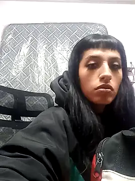 FRANCESCA LOVE  online show from 04/16/26, 12:11