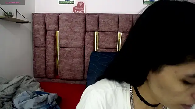 Snapshot of FRANCESCA_LOVE_ chatting on 06/09/26, 05:36 FRANCESCA LOVE online show from 06/09/26, 05:36
