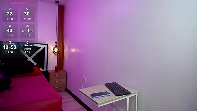 FRANCESCA LOVE  online show from 03/05/26, 02:46